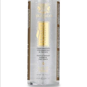 NEW!! Skin & Co
Truffle Therapy Face Toner